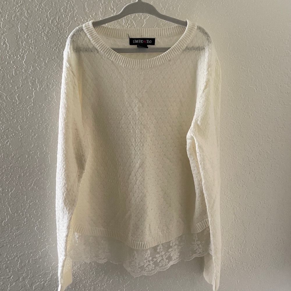 Size 10/12 Girls Limited Too Sweater